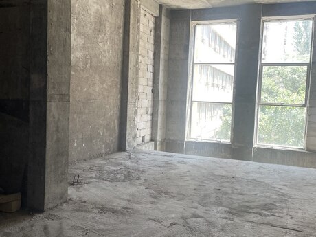 Obyekt - Elmlər Akademiyası m. - 300 m²