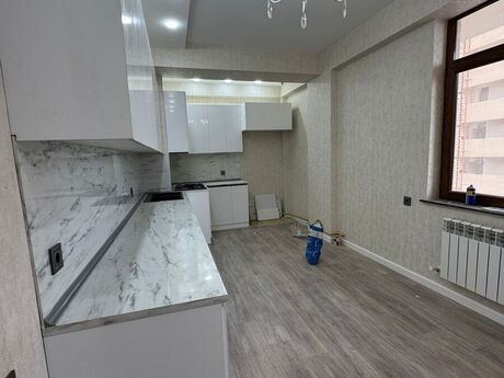 4 otaqlı mənzil, 173 m², Gənclik: 375 000 ₼ 2