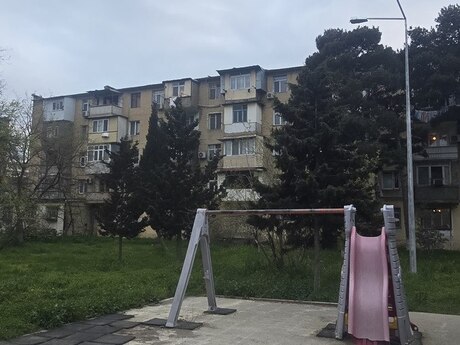 1 otaqlı köhnə tikili - Neftçilər m. - 35 m²