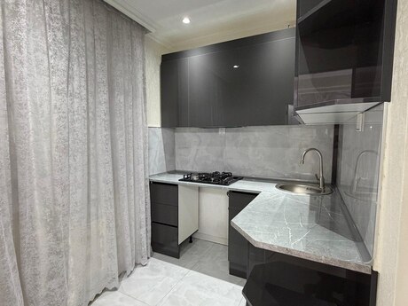 2 otaqlı köhnə tikili - Memar Əcəmi m. - 45 m²