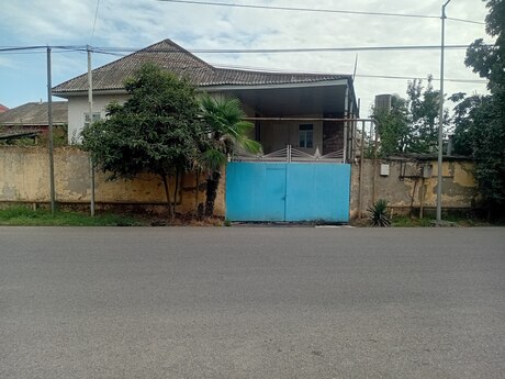 4 otaqlı həyət evi/bağ evi - Lənkəran - 90 m²