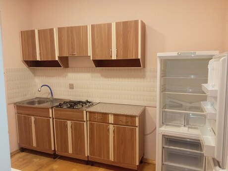 1 otaqlı köhnə tikili - Nizami r. - 30 m²