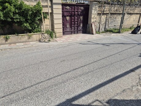 6 otaqlı həyət evi/bağ evi - Bakıxanov q. - 215 m²