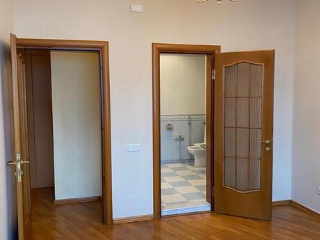 5 otaqlı yeni tikili - Elmlər Akademiyası m. - 200 m²