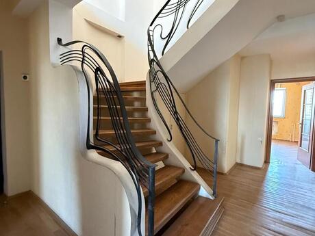 5 otaqlı yeni tikili - Elmlər Akademiyası m. - 270 m²
