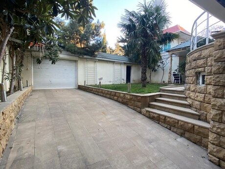 7 otaqlı həyət evi/bağ evi - Badamdar q. - 450 m²
