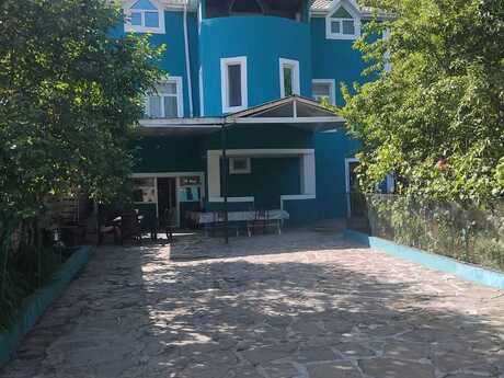 5 otaqlı həyət evi/bağ evi - Qax - 120 m²