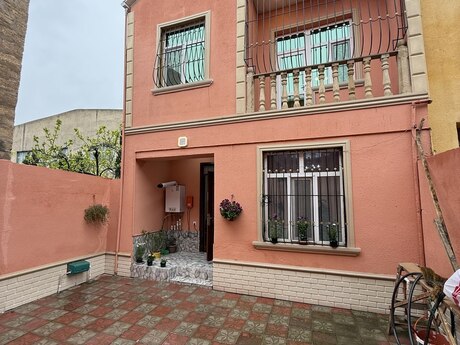 4 otaqlı həyət evi/bağ evi - Xırdalan - 120 m²