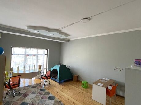 Obyekt - Qaraçuxur q. - 460 m²