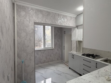 4 otaqlı köhnə tikili - Köhnə Günəşli q. - 108 m²