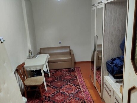 Obyekt - Elmlər Akademiyası m. - 60 m²