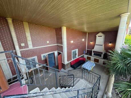 4 otaqlı həyət evi/bağ evi - Nardaran q. - 200 m²