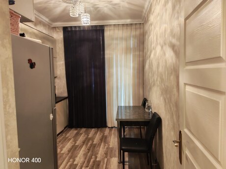 2-комнатная квартира, 78 м², 20 Yanvar: 230 000 ₼ 5