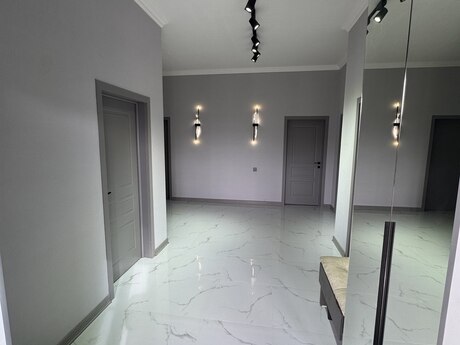 3 otaqlı həyət evi/bağ evi - Şüvəlan q. - 145 m²