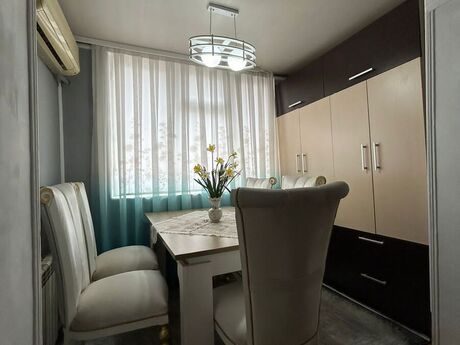 2 otaqlı köhnə tikili - Memar Əcəmi m. - 55 m²