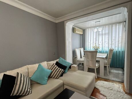 2 otaqlı köhnə tikili - Memar Əcəmi m. - 55 m²