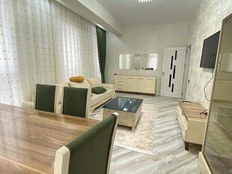 3 otaqlı yeni tikili - 28 May m. - 120 m²