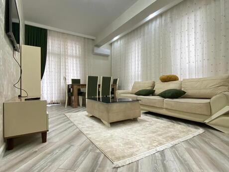 Объявление №6065484 - Баку, м. 28 мая, 3-комн., 120 м², 10/16 этаж