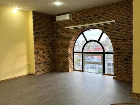 5-комн. офис - м. Нариман Нариманов - 220 м²