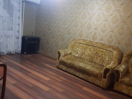 2 otaqlı köhnə tikili - 20 Yanvar m. - 65 m²