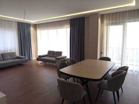 4 otaqlı yeni tikili - Ağ şəhər q. - 160 m²