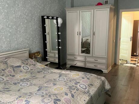 2-комн. новостройка - м. Иншаатчылар - 65 м²