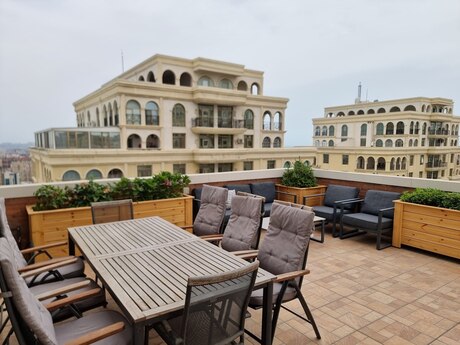 5 otaqlı yeni tikili - Elmlər Akademiyası m. - 400 m²