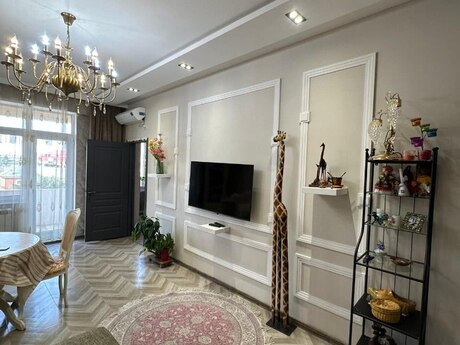 3 otaqlı mənzil, 71 m², İnşaatçılar: 215 000 ₼ 4
