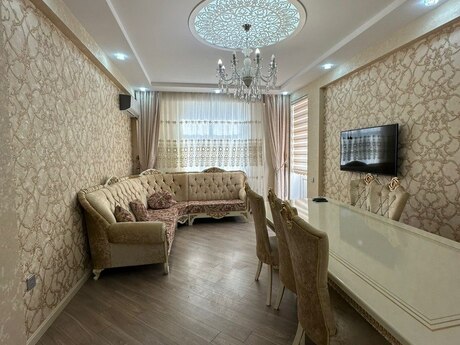 3-комн. новостройка - Хырдалан - 120 м²