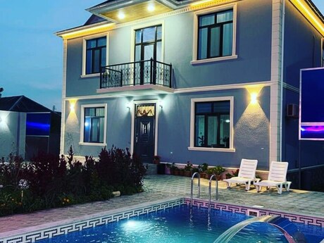 5 otaqlı həyət evi/bağ evi - Qəbələ - 300 m²
