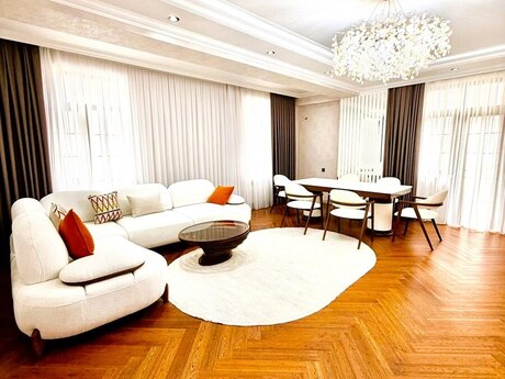 3 otaqlı yeni tikili - Nəsimi r. - 138 m²