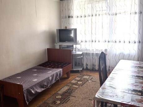 2 otaqlı köhnə tikili - Qara Qarayev m. - 62 m²