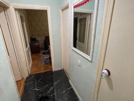 3 otaqlı köhnə tikili - 20 Yanvar m. - 60 m²