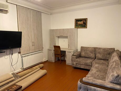 2 otaqlı köhnə tikili - Nərimanov r. - 55 m²
