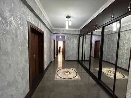 4 otaqlı yeni tikili - Şah İsmayıl Xətai m. - 180 m²