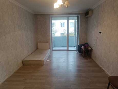 2 otaqlı köhnə tikili - Nəsimi r. - 60 m²