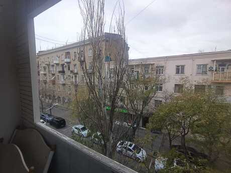 2 otaqlı köhnə tikili - Nəsimi r. - 60 m²