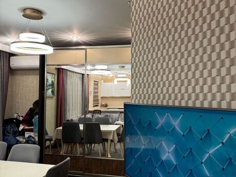 Elan №6066213 - Bakı, Badamdar q., 7 otaqlı, 187 m², 4/5 mərtəbə