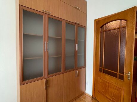 3 otaqlı köhnə tikili - 28 May m. - 80 m²