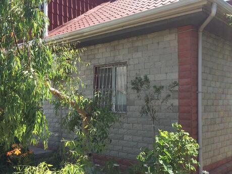 5 otaqlı həyət evi/bağ evi - Sumqayıt - 153 m²
