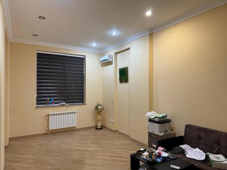 3 otaqlı ofis - Elmlər Akademiyası m. - 150 m²