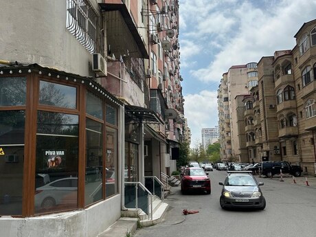 Obyekt - Elmlər Akademiyası m. - 21 m²