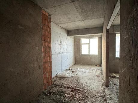 3-комн. новостройка - м. Ази Асланов - 93 м²