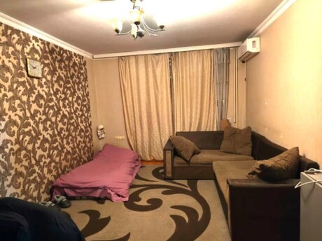 2 otaqlı köhnə tikili - Gənclik m. - 45 m²