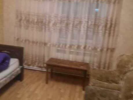 2 otaqlı köhnə tikili - Elmlər Akademiyası m. - 45 m²