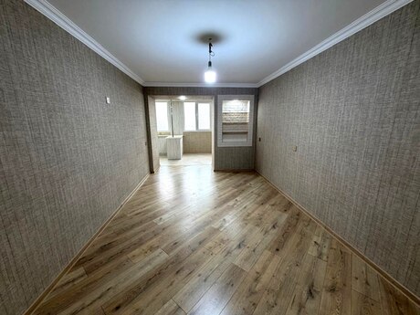 3 otaqlı köhnə tikili - 20 Yanvar m. - 70 m²