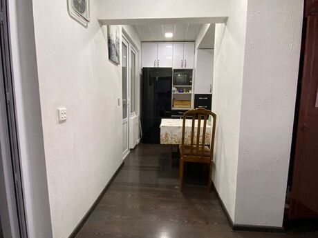 5 otaqlı köhnə tikili - Əhmədli m. - 102 m²