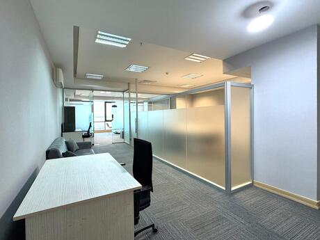 3 otaqlı ofis - Ağ şəhər q. - 100 m²