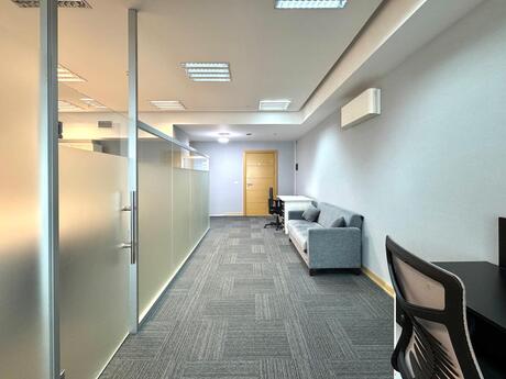 3 otaqlı ofis - Ağ şəhər q. - 100 m²