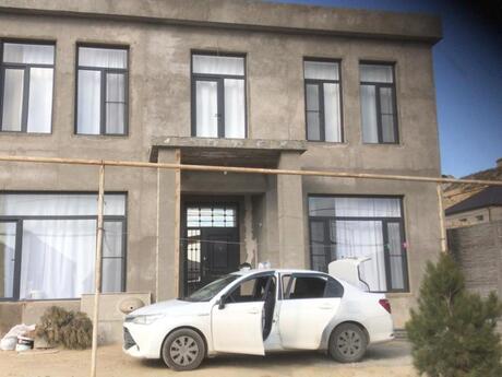 Elan №6066162 - Bakı, Badamdar q., 4 otaqlı, 200 m²